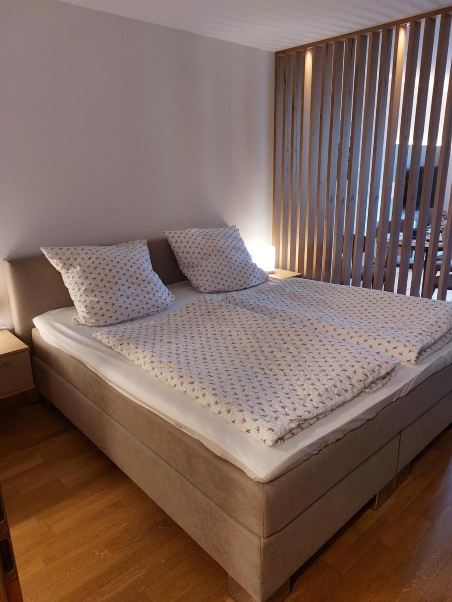 2.Heimat Apartment เชนนา ภายนอก รูปภาพ